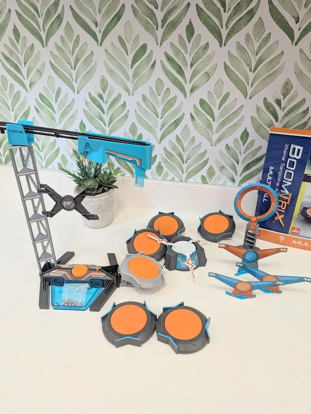 Boomtrix Chain Reaction Set Xtreme Trampoline
